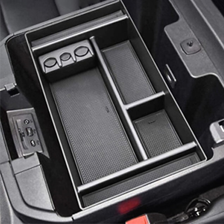 For Chevrolet Silverado GMC 2019-2020 Car Central Armrest Box Storage Box, Style: Type A