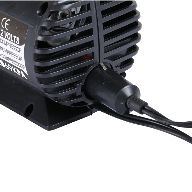 Portable Mini Auto Electric Air Compressor of Car Inflator with 3 Pneumatic Nozzle (300 PSI / DC 12V)