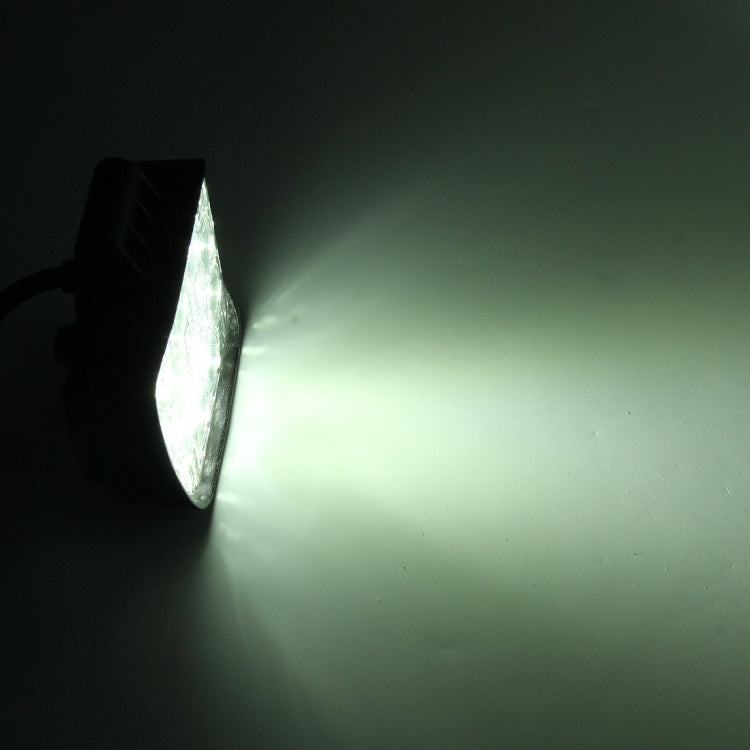 DC 10-30V 24W 2000LM 6000K Waterproof Vehicle Car Boat Marine External Work Lights Emergency Lights 30 Degrees Adjustable Spot Light LED Car Bulbs with 8 Intense Wafer LED Lights(White Light)