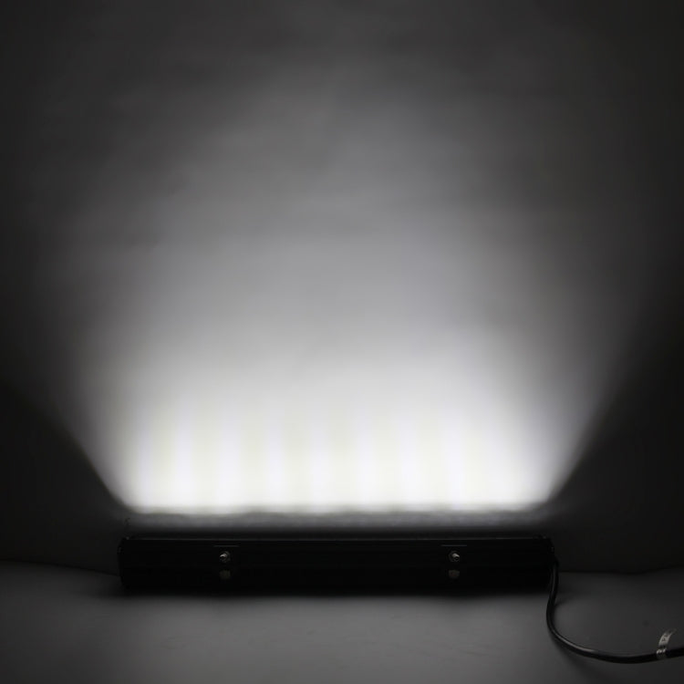 DC 10-30V 252W 25200LM 6000K Waterproof IP68 Vehicle Car Boat Marine External Work Lights Emergency Lights Adjustable 30 Degree Spot/60 Degree Flood Light LED Car Bulbs with 63 Intense CREE Lights (White Light)