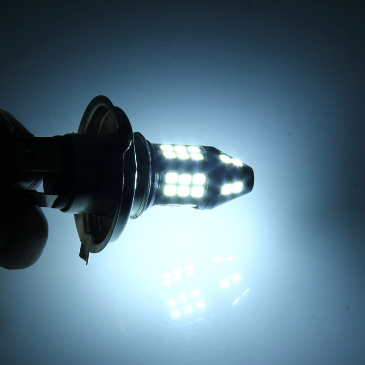 2 PCS H4 10W 650 LM 6000K Car Fog Lights with 40 SMD-3030 LED Lamps, DC 12V (White Light)
