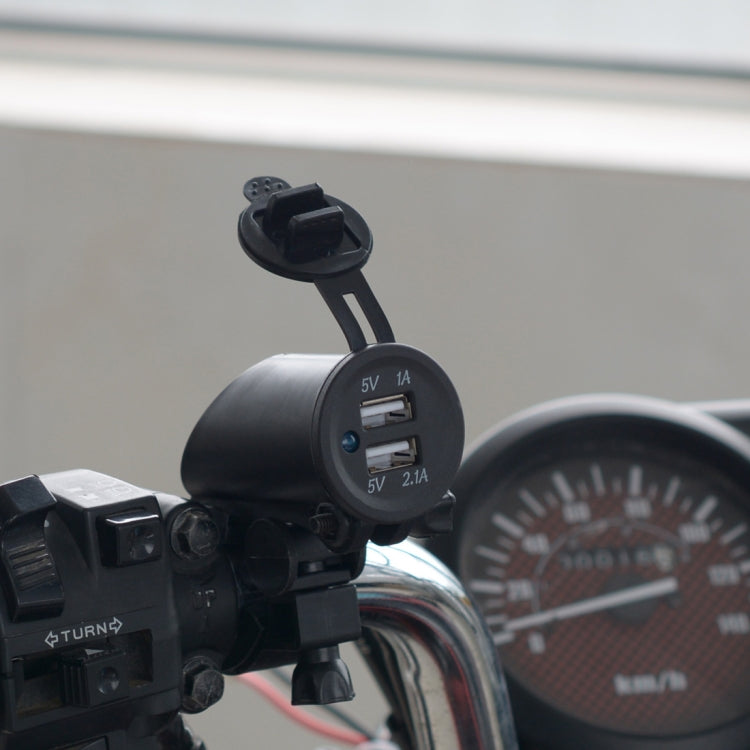 Motorcycle Faucet Waterproof 12-24V 2.1A Dual USB Charger Adapter