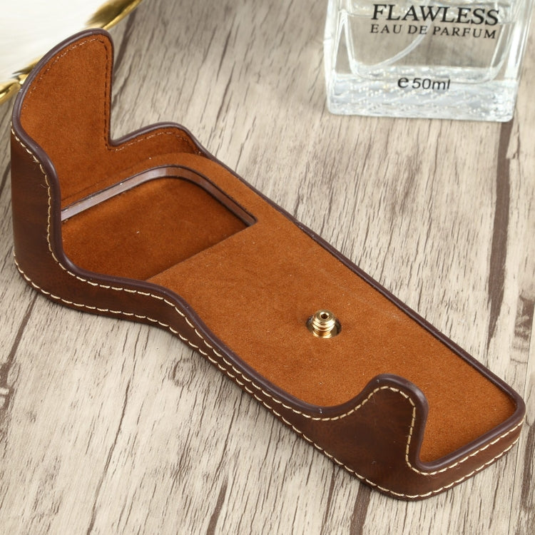 1/4 inch Thread PU Leather Camera Half Case Base for Canon EOS 77D / 800D