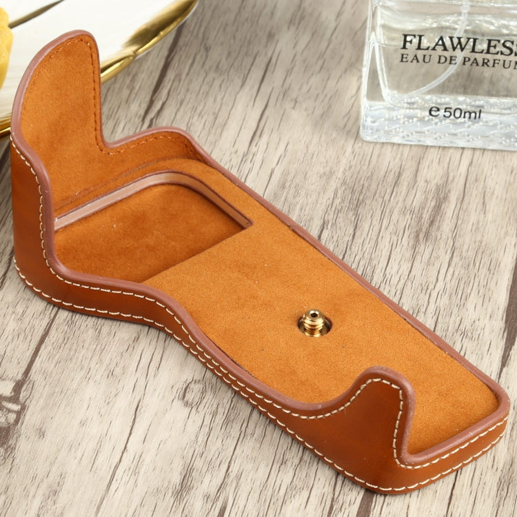 1/4 inch Thread PU Leather Camera Half Case Base for Canon EOS 77D / 800D