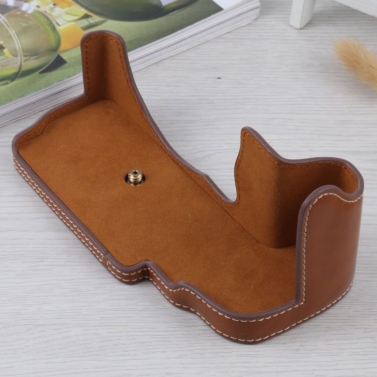 1/4 inch Thread PU Leather Camera Half Case Base for FUJIFILM GFX 50S