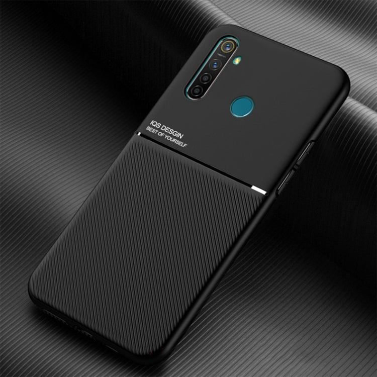 For OPPO Realme Q Classic Tilt Strip Grain Magnetic Shockproof PC + TPU Case