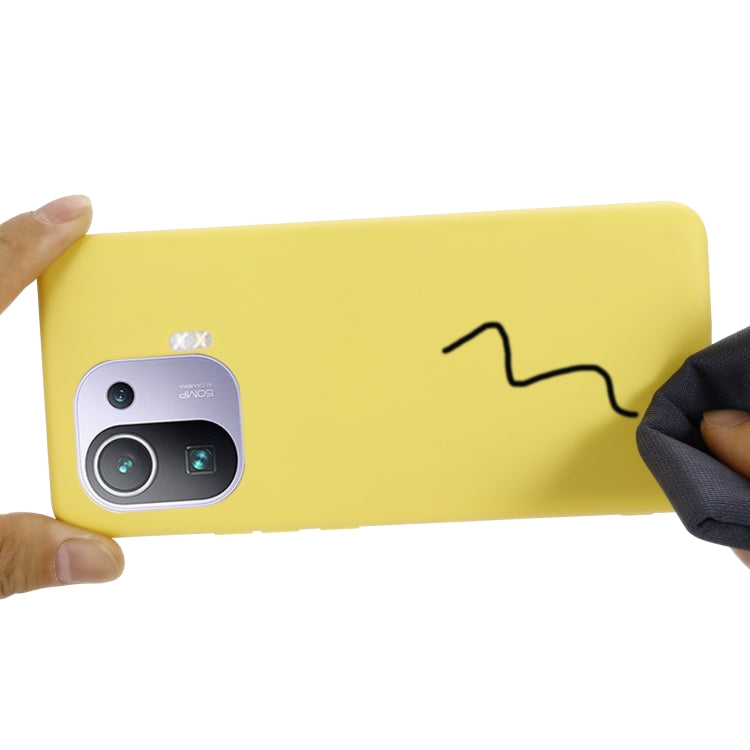 For Xiaomi Mi 11 Pro Solid Color Liquid Silicone Dropproof Full Coverage Protective Case