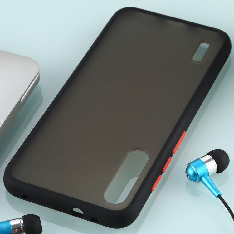 For Xiaomi Mi CC9e Skin Hand Feeling Series Anti-fall Frosted PC+ TPU Case