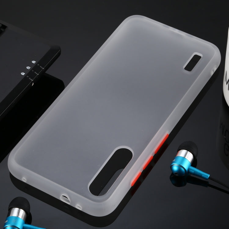 For Xiaomi Mi CC9e Skin Hand Feeling Series Anti-fall Frosted PC+ TPU Case