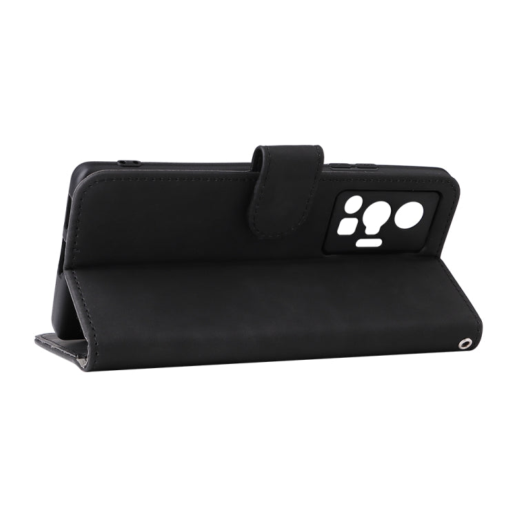 For vivo X70 Pro Solid Color Skin Feel Magnetic Buckle Leather Phone Case