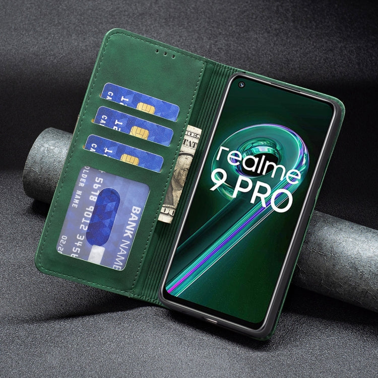 For OPPO Realme 9 Pro Magnetic Splicing Leather Phone Case