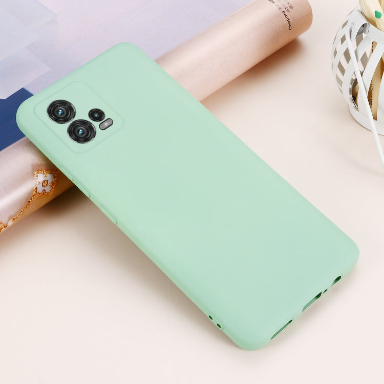 For Motorola Moto G72 Pure Color Liquid Silicone Shockproof Full Coverage Phone Case