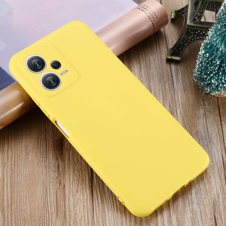 For Xiaomi Redmi Note 12 5G India / Poco X5 Pure Color Liquid Silicone Shockproof Full Coverage Phone Case