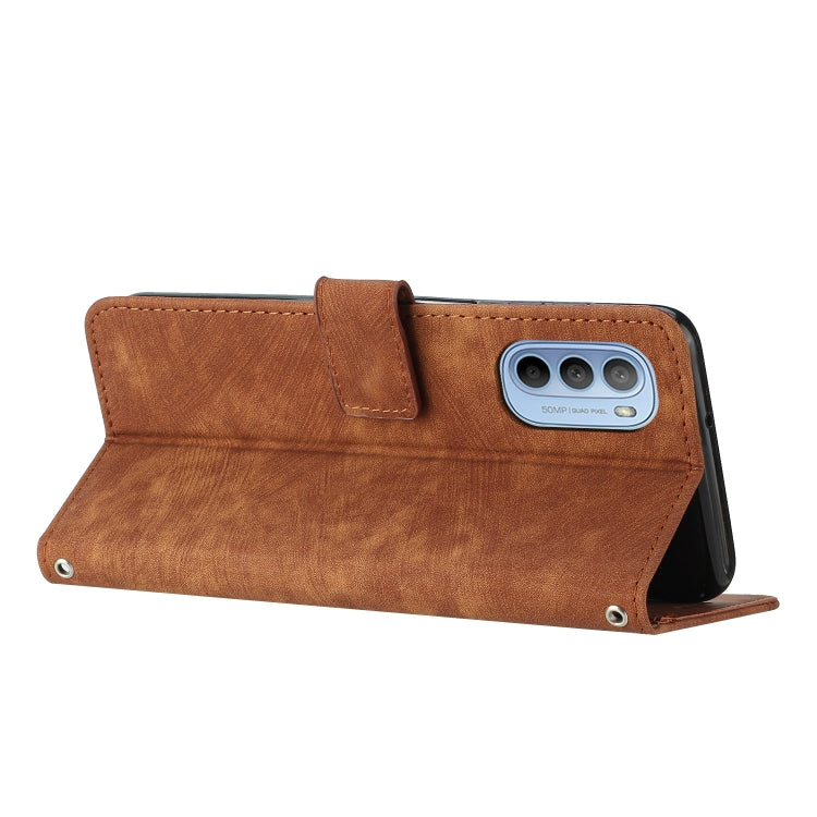 For Motorola Moto G Stylus 2022 Skin Feel Stripe Pattern Leather Phone Case with Lanyard