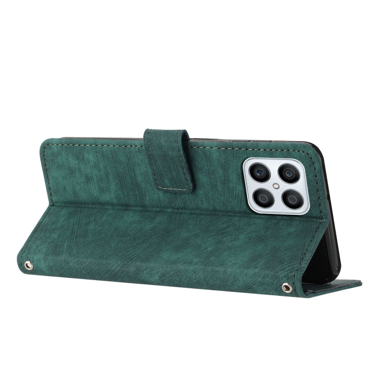 For Honor X8 4G / X30i / Play6T Pro Skin Feel Stripe Pattern Leather Phone Case with Lanyard