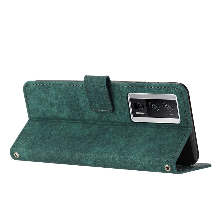 For Xiaomi Redmi K60 / K60 Pro Skin Feel Stripe Pattern Leather Phone Case with Lanyard