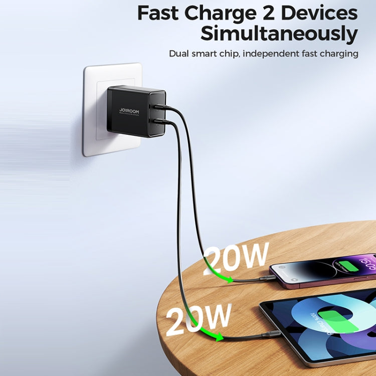 JOYROOM TCF09 40W Dual USB-C / Type-C 2PD Mini Intelligent Fast Charger