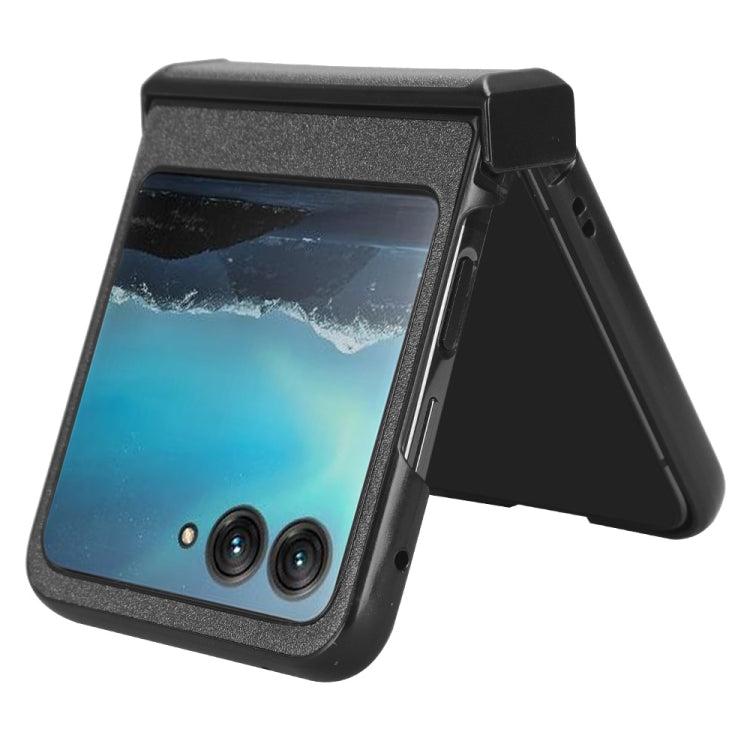 For Motorola Moto Razr 40 Ultra Sandskin Texture Phone Case