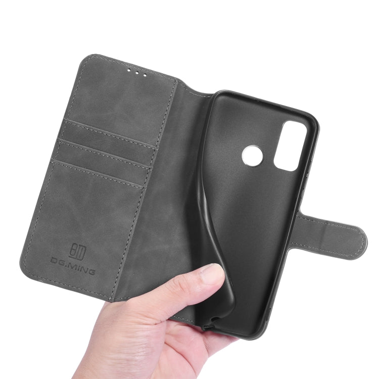 For Huawei P Smart 2020 DG.MING Retro Oil Side Horizontal Flip Case