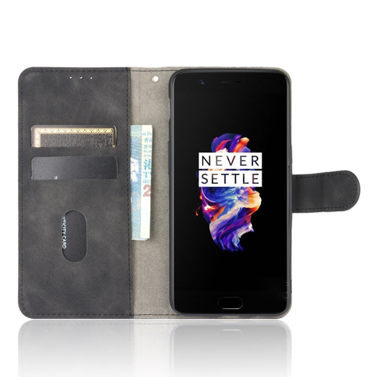 For OnePlus 5 Solid Color Skin Feel Magnetic Buckle Horizontal Flip Calf Texture PU Leather Case with Holder & Card Slots & Wallet