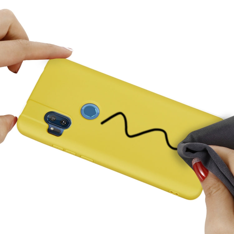 For Motorola Moto One Hyper Solid Color Liquid Silicone Dropproof Full Coverage Protective Case