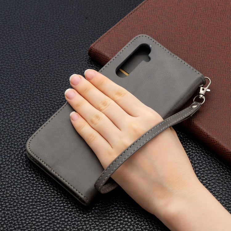 For OPPO Realme 6 Retro Lambskin Texture Pure Color Horizontal Flip PU Leather Case, with Holder & Card Slots & Wallet & Lanyard