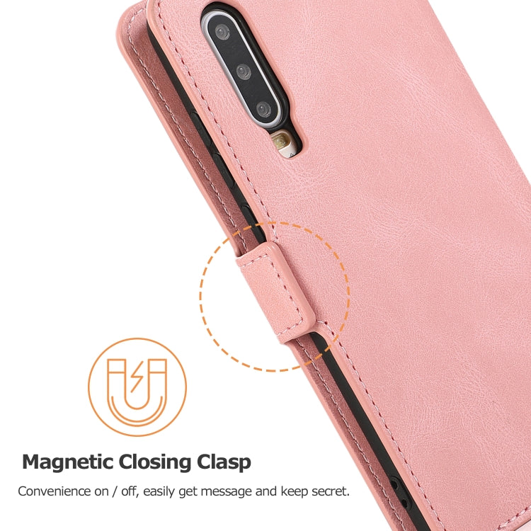 For Huawei P30 Retro Magnetic Closing Clasp Horizontal Flip Leather Case with Holder & Card Slots & Photo Frame & Wallet