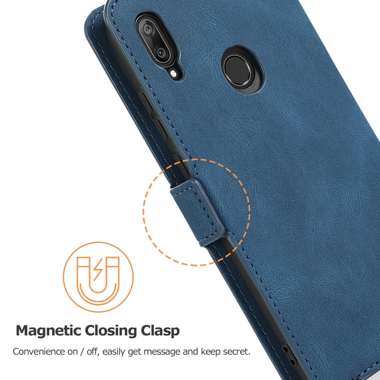 For Huawei Y6 (2019) Retro Magnetic Closing Clasp Horizontal Flip Leather Case with Holder & Card Slots & Photo Frame & Wallet