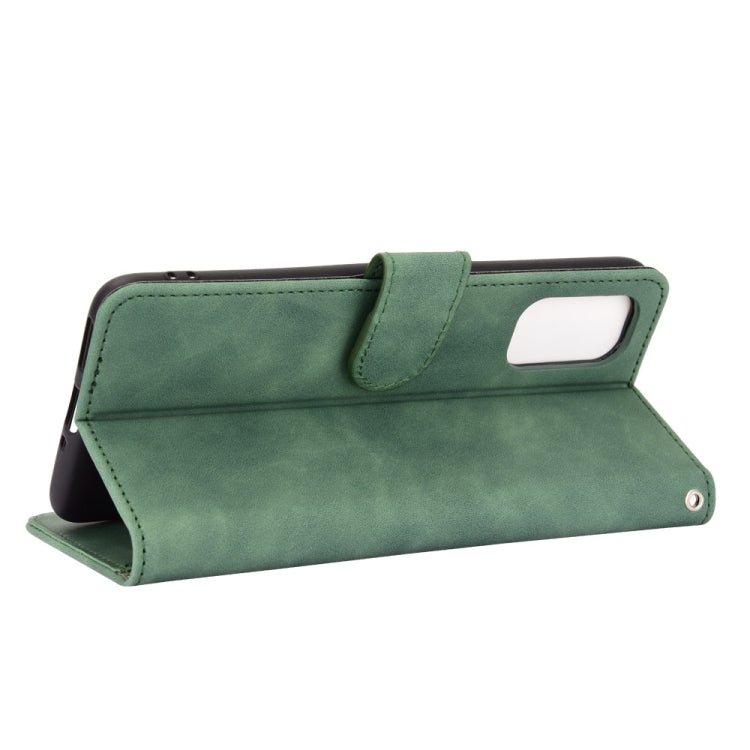 For OPPO Realme X7 Solid Color Skin Feel Magnetic Buckle Horizontal Flip Calf Texture PU Leather Case with Holder & Card Slots & Wallet