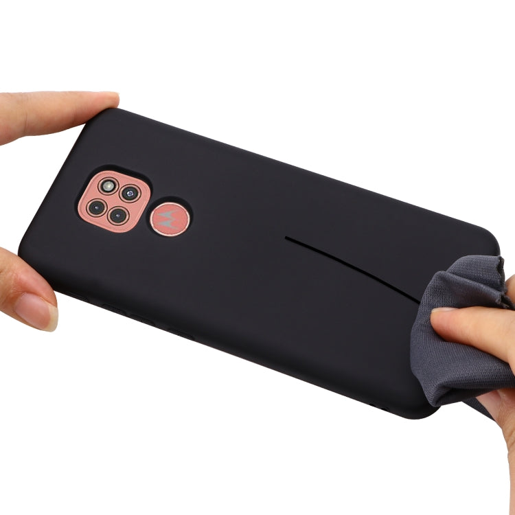 For Motorola Moto G9 Play Pure Color Liquid Silicone Shockproof Full Coverage Case