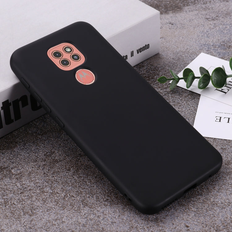 For Motorola Moto G9 Play Pure Color Liquid Silicone Shockproof Full Coverage Case