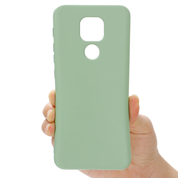 For Motorola Moto G9 Play Pure Color Liquid Silicone Shockproof Full Coverage Case