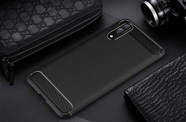 For Huawei P20 Brushed Texture Carbon Fiber Shockproof TPU Protective Back Case