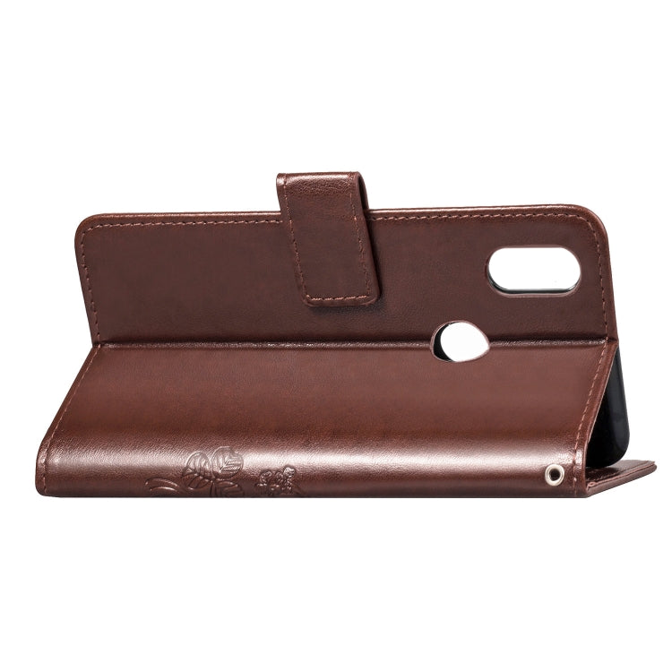 Lucky Clover Pressed Flowers Pattern Leather Case for Huawei Y6 2019, with Holder & Card Slots & Wallet & Hand Strap