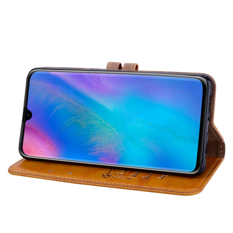 Business Style Oil Wax Texture Horizontal Flip Leather Case for Huawei P30, with Holder & Card Slots & Wallet