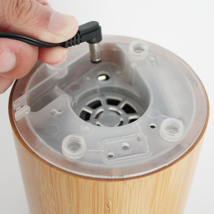 150B 12W 150ML Wood Grain Aromatherapy Air Purifier Humidifier with LED Light for Office / Home Room(Brown)