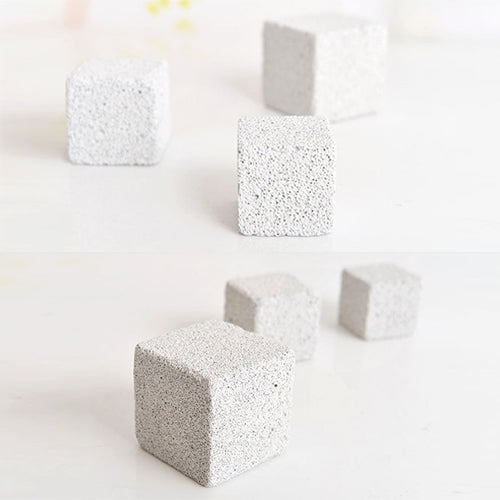 5 PCS Pet Square Volcanic Molar Stone Hamsters Rabbits Small Pets Teeth Grinding Stones Pets Training Tools, Medium, Size:5*5*5cm