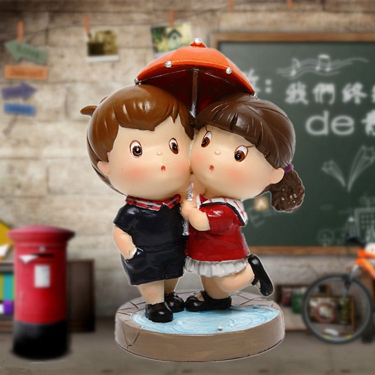 Resin Crafts Hatted Couple Lover Dolls Ornaments Room Car Decoration, Random Style Delivery