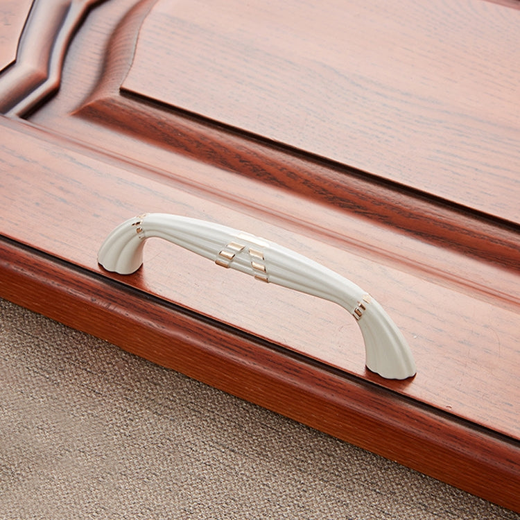 5 PCS 6046-96 Ivory White Drawer Cabinet Door European Style Classical Bronze Handle