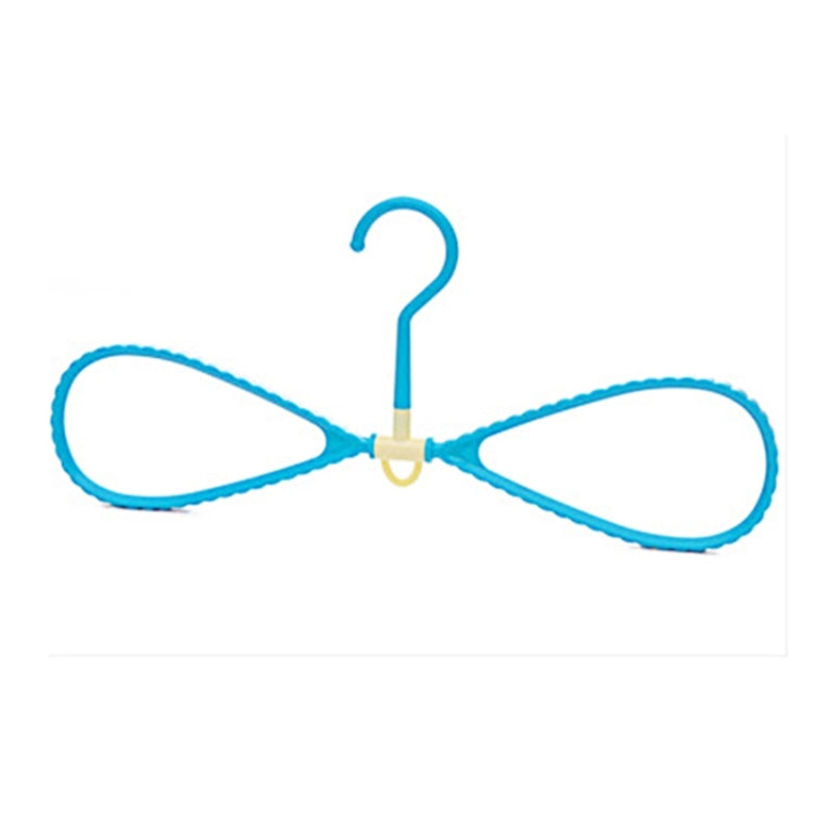 2 Pack Wet And Dry Slip Plastic Hanger Perspective