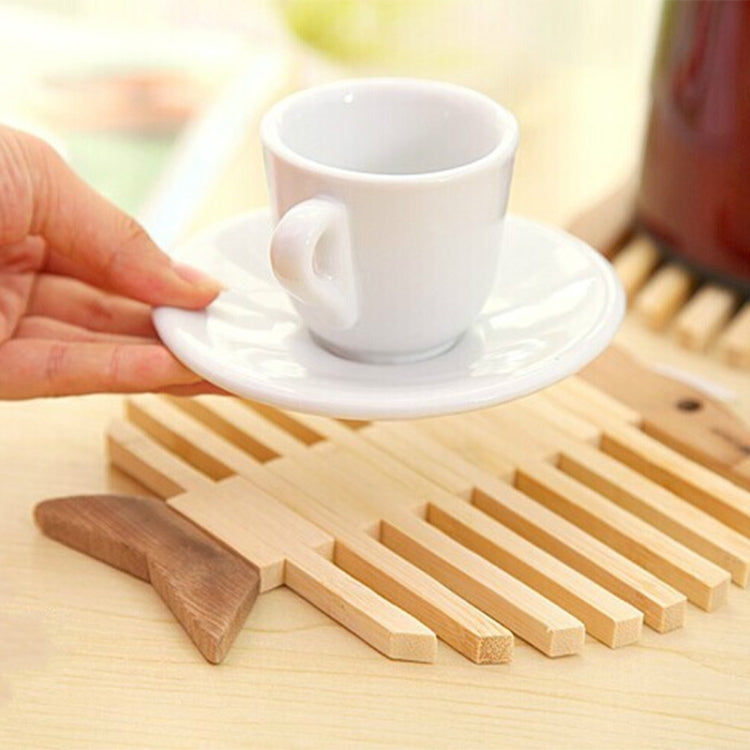 2 Pack Kitchen Bamboo Fish -Type Insulation Pads (Shape: Fish Type)