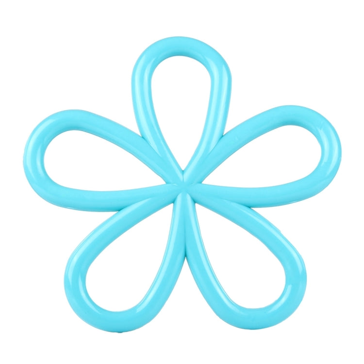 5 PCS Plum Blossom Shape Heat Insulation Pad, Random Color Delivery