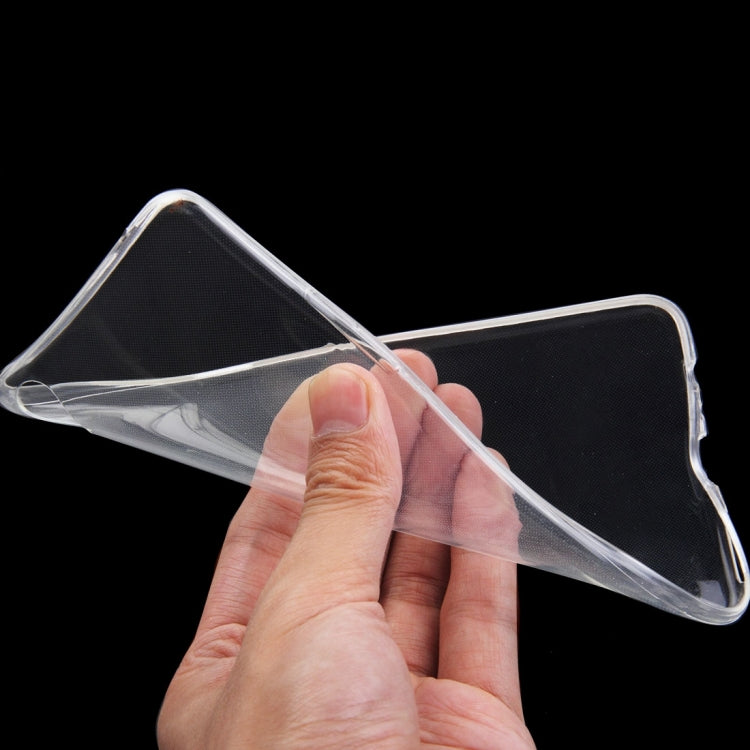 For OPPO R9 0.75mm Ultra-thin Transparent TPU Protective Case(Transparent)