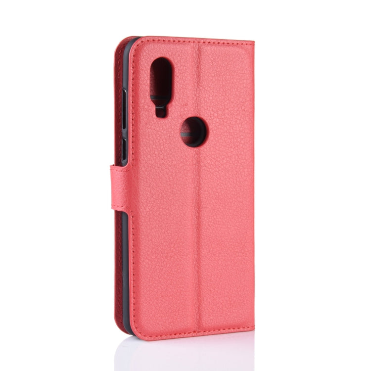 Litchi Texture Horizontal Flip Leather Case for MOTO P40, with Wallet & Holder & Card Slots
