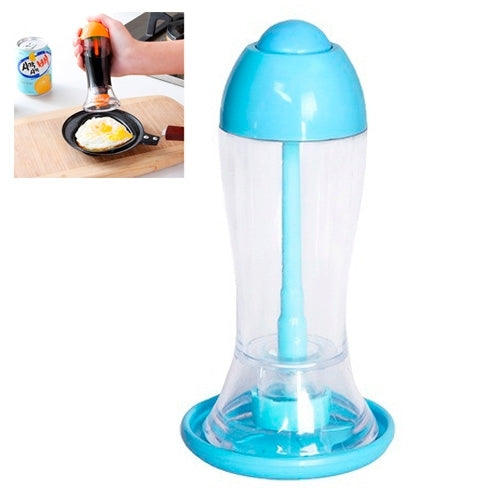 Multifunctional Sauce Spray Bottle Spice Spray Pot Vinegar / Oil Jar Condiment Bottle (Random Color Delivery)