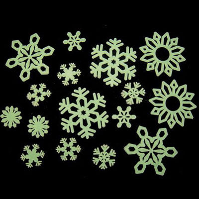 Glow in the Dark Light Green Snowflake Shape Luminous Paste / Wall Stickers