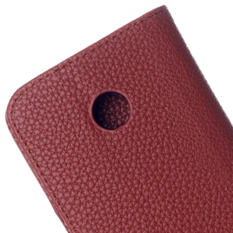 Litchi Texture Magnetic Button Horizontal Flip Leather Case with Card Slots & Holder for Motorola Moto E / XT1021