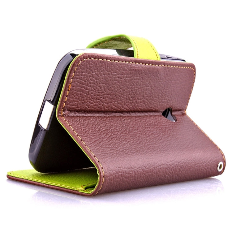 Leaf Magnetic Snap Litchi Texture Horizontal Flip Leather Case with Card Slots & Wallet & Holder & Lanyard for Motorola Moto E / XT1021