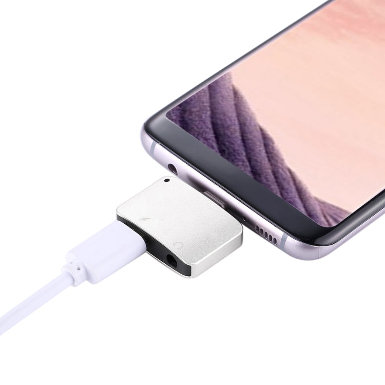 USB-C / Type-C Male to USB-C / Type-C Female Charger & 3.5mm Female Audio Adapter, For Galaxy S8 & S8 + / LG G6 / Huawei P10 & P10 Plus / Oneplus 5 / Xiaomi Mi6 & Max 2 and other Smartphones