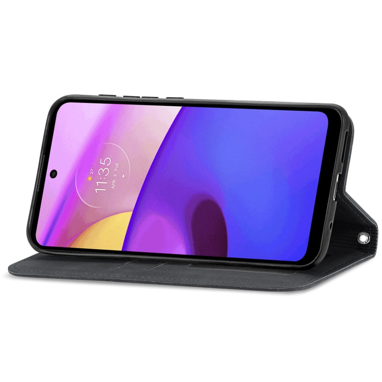 For Motorola Moto E40 Retro Skin Feel Magnetic Horizontal Flip Leather Case